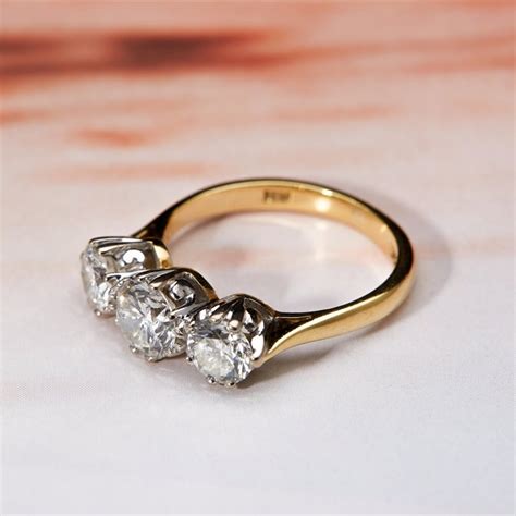 second hand diamond rings Glasgow